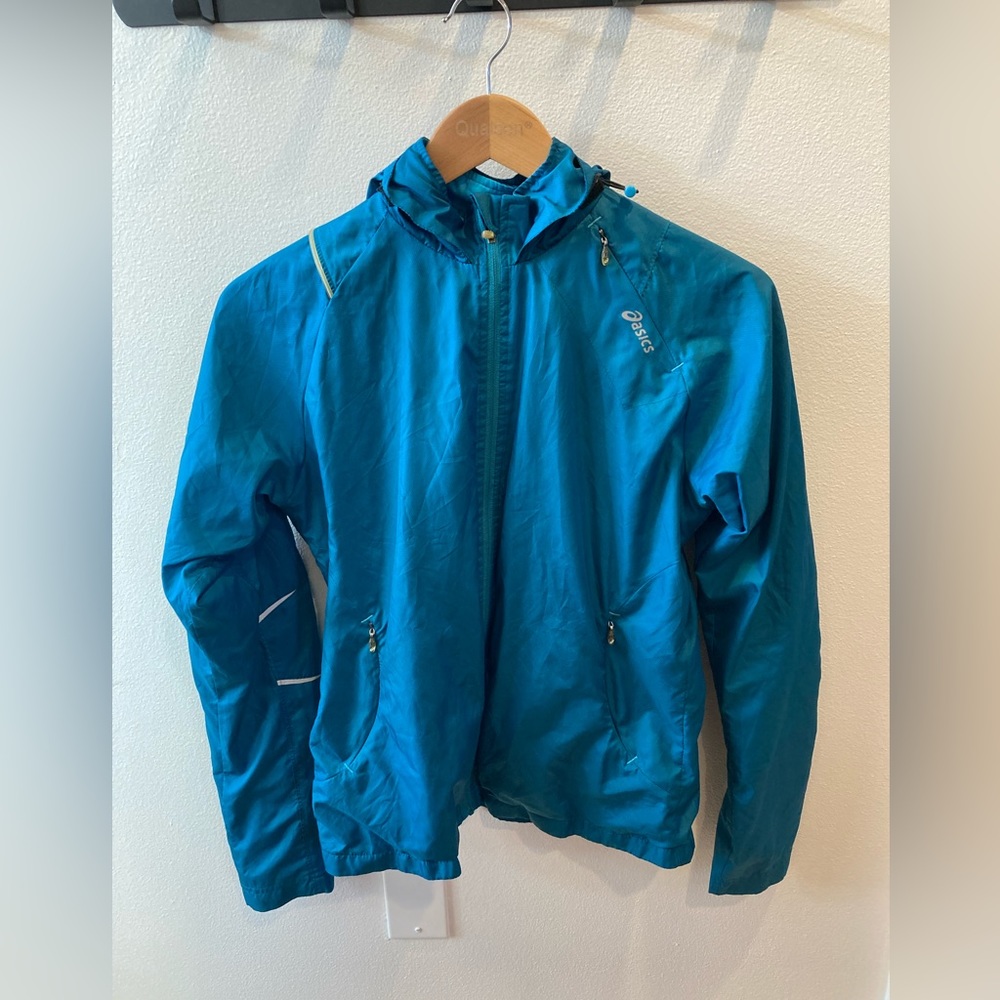 ASICS blue water resistant running jacket